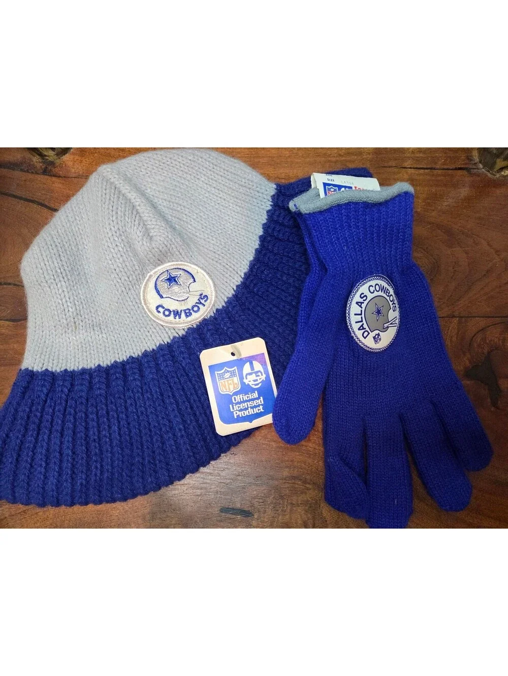 Dallas Cowboys Vintage Official Licensed Knit Beanie and Gloves Set